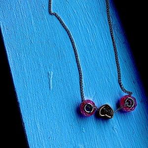 This is a handmade necklace.it’s a simple necklace